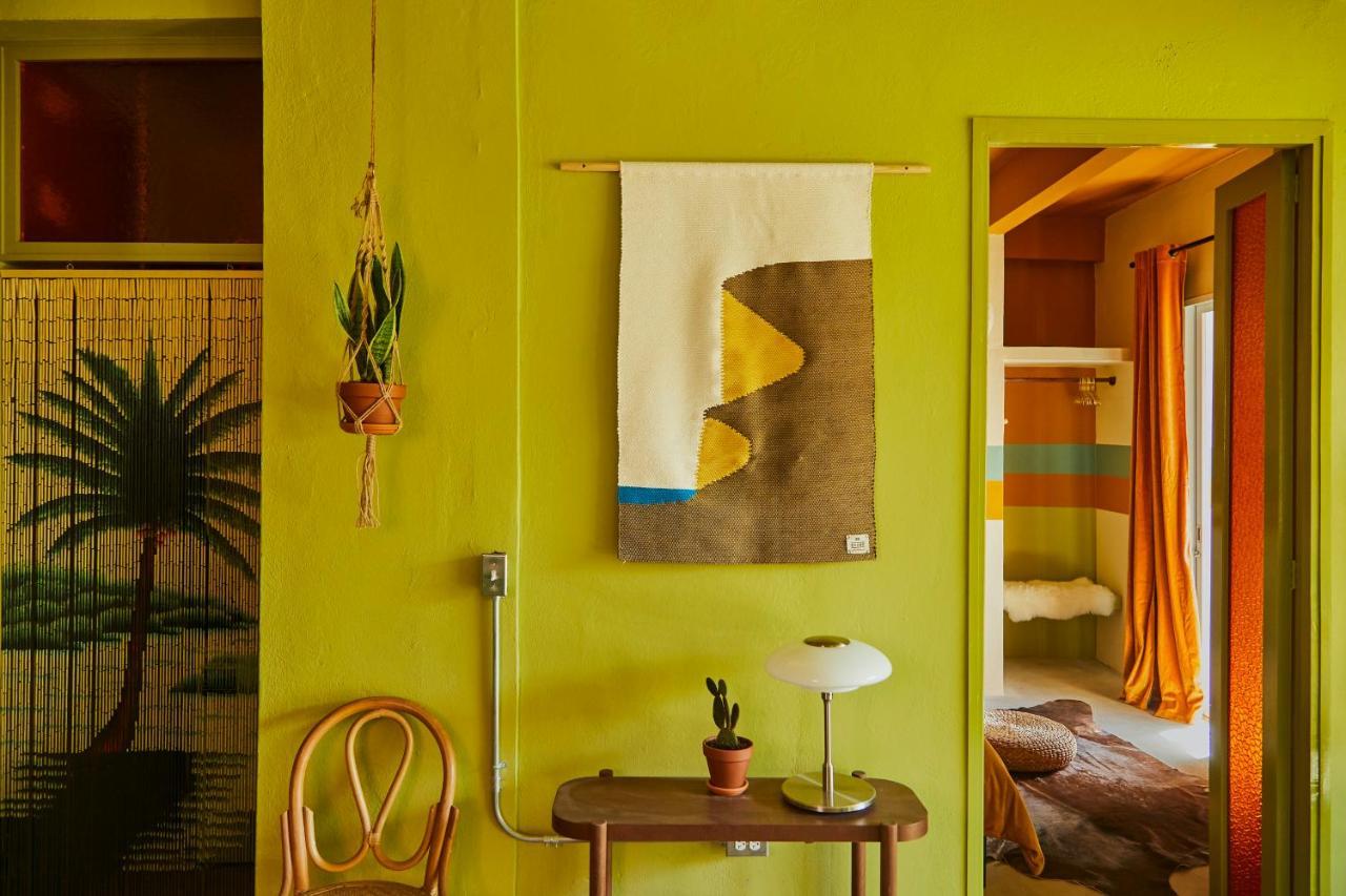 Mood Haus By Dw - 70'S Retro Stays San Juan Exterior photo